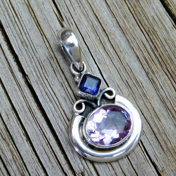 SOLD Vintage 925 Natural Amethyst & Iolite Pendant - Picture 3 of 4